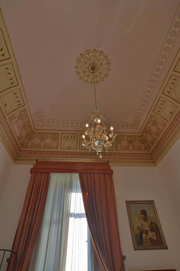 B&B Di Charme Camelie Palazzo Nicotra Riposto Exterior photo